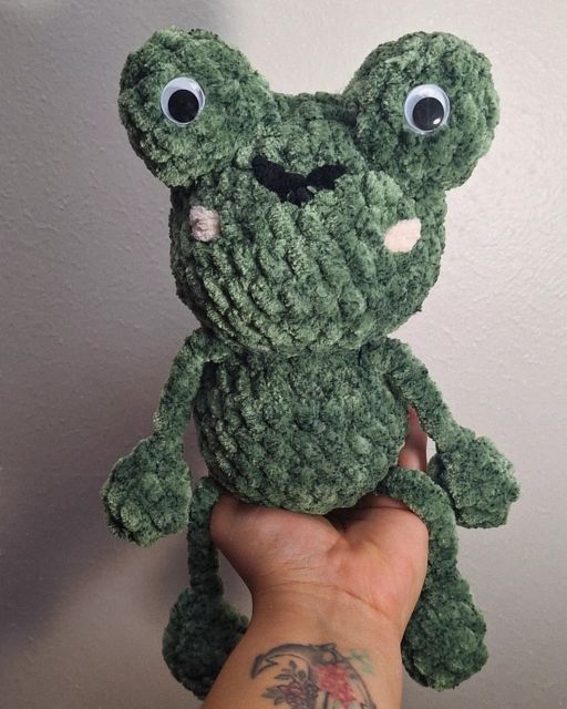 Derpy the Frog – $25
